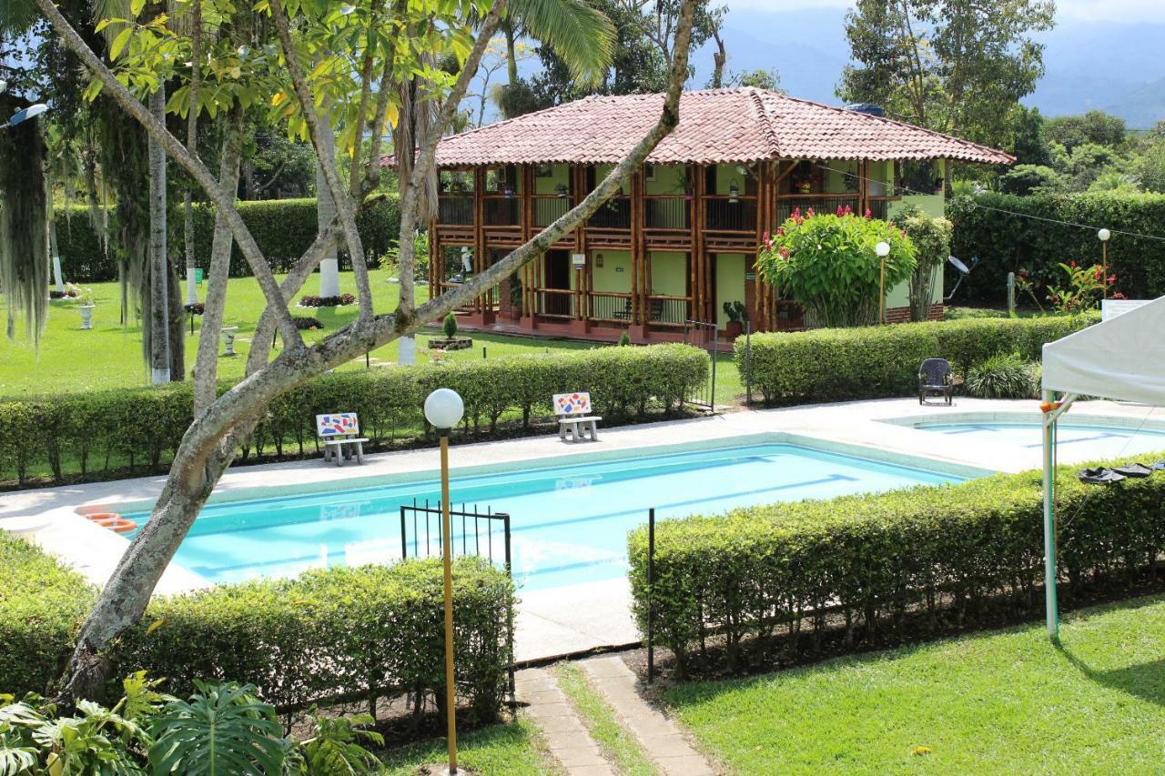 Villa Alejandra Del Quindio Calarcá Dış mekan fotoğraf